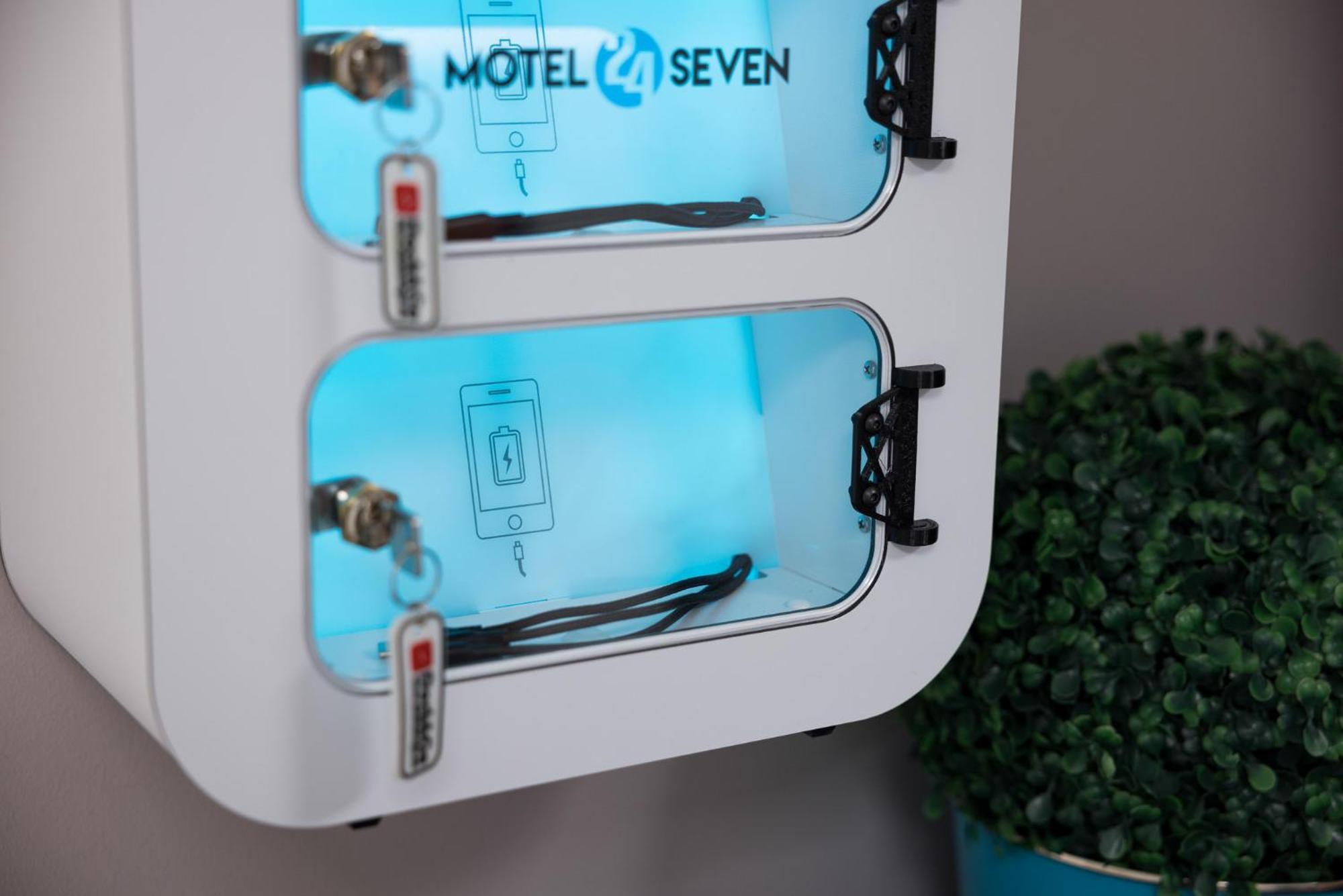 Motel24Seven Bruck an der Mur Luaran gambar